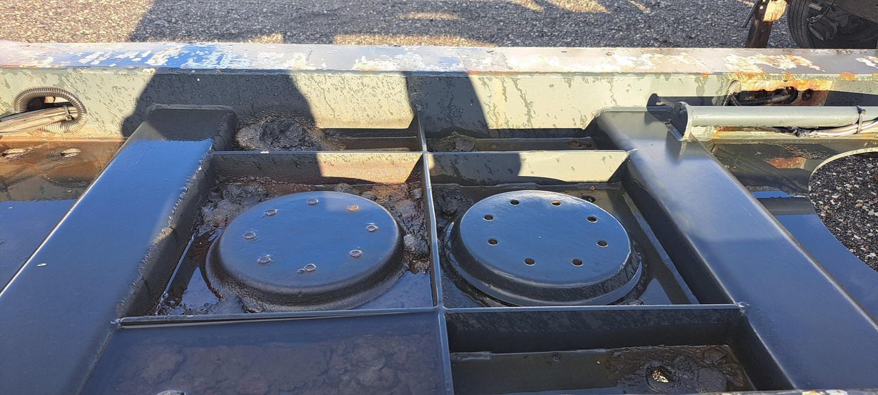 集装箱运输车/ 可拆卸车身的半拖车 RENDERS EURO 922:图7 集装箱运输车/ 可拆卸车身的半拖车 RENDERS EURO 922:图7