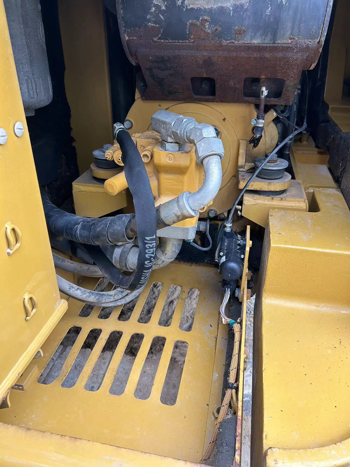 CATERPILLAR 306E2 - 履带式挖掘机:图5 CATERPILLAR 306E2 - 履带式挖掘机:图5
