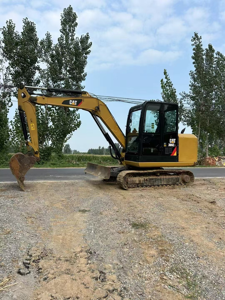 CATERPILLAR 306E2 - 履带式挖掘机:图1 CATERPILLAR 306E2 - 履带式挖掘机:图1