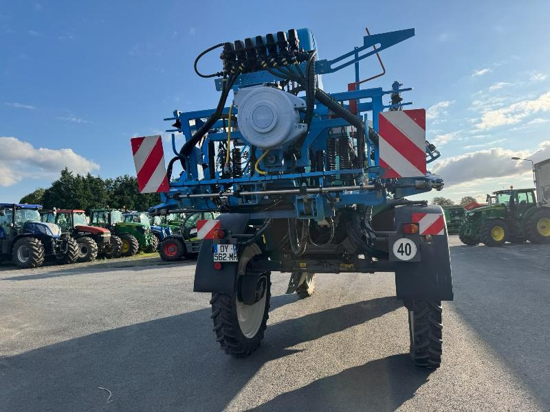 BERTHOUD RAPTOR 3240 - 自推进喷雾机:图4 BERTHOUD RAPTOR 3240 - 自推进喷雾机:图4