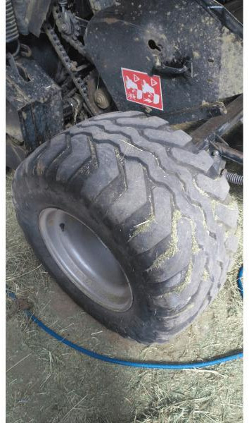 CASE-IH RB464 - 圆形打包机:图5 CASE-IH RB464 - 圆形打包机:图5