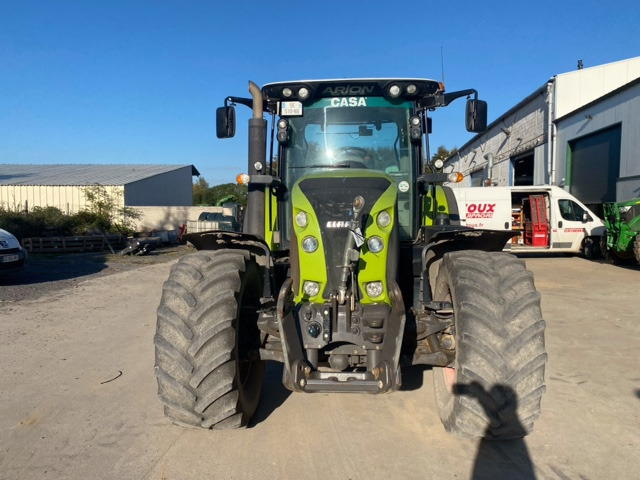 CLAAS ARION 640 CIS - 拖拉机:图2 CLAAS ARION 640 CIS - 拖拉机:图2