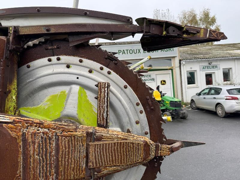 CLAAS RU600 - 玉米收割装置:图4 CLAAS RU600 - 玉米收割装置:图4