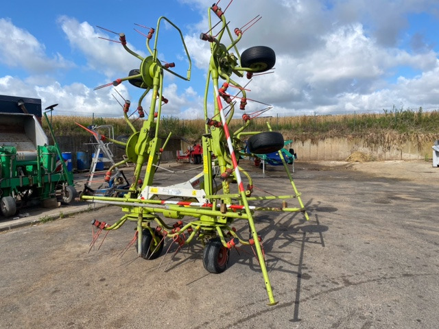 CLAAS VOLTO 64 - 翻草机/ 搂草机:图4 CLAAS VOLTO 64 - 翻草机/ 搂草机:图4
