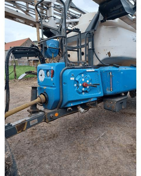 牵引式喷雾机 EVRARD METEOR 4200：图6