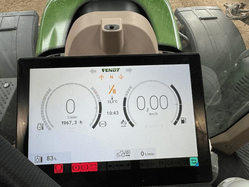 FENDT 720 PROFI PLUS - 拖拉机:图4 FENDT 720 PROFI PLUS - 拖拉机:图4