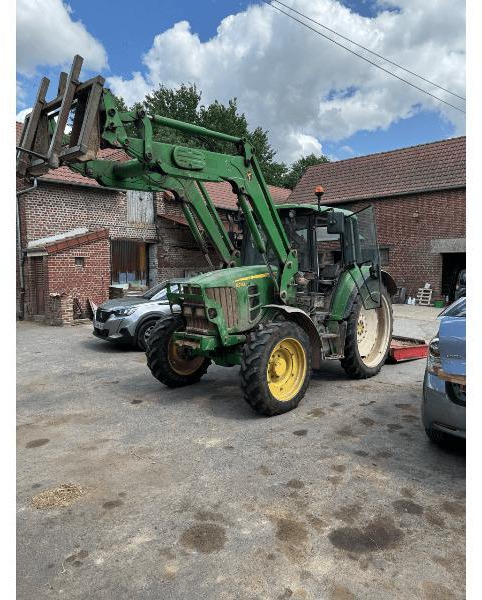 JOHN DEERE 6230 - 拖拉机:图1 JOHN DEERE 6230 - 拖拉机:图1