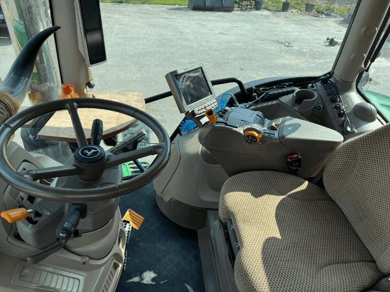 JOHN DEERE 6R195 - 拖拉机:图4 JOHN DEERE 6R195 - 拖拉机:图4