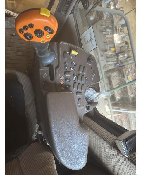 JOHN DEERE 7400 4RM 租赁 JOHN DEERE 7400 4RM：图12