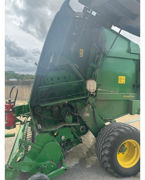圆形打包机 JOHN DEERE 864:图8 圆形打包机 JOHN DEERE 864:图8