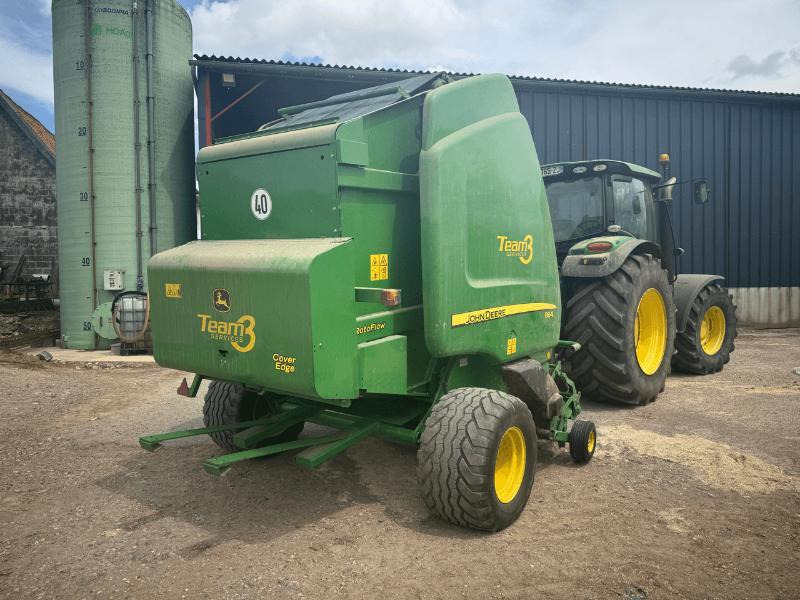 圆形打包机 JOHN DEERE 864:图6 圆形打包机 JOHN DEERE 864:图6