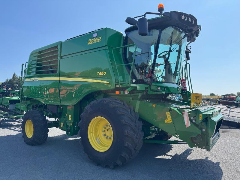 JOHN DEERE T550 - 联合收割机:图3 JOHN DEERE T550 - 联合收割机:图3