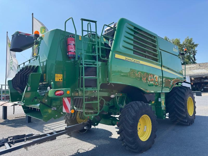 JOHN DEERE T550 - 联合收割机:图5 JOHN DEERE T550 - 联合收割机:图5