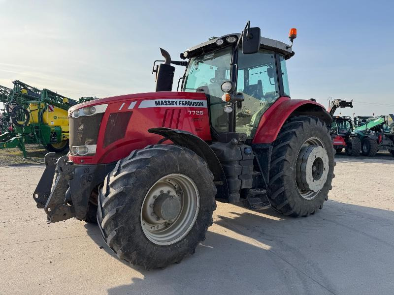 MASSEY-FERGUSON 7726 DYNA VT EF - 拖拉机:图1 MASSEY-FERGUSON 7726 DYNA VT EF - 拖拉机:图1
