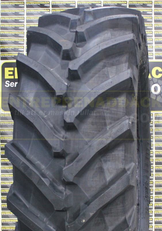 Trelleborg TM 800 650/65R38: Radial Tires for Modern Agricultural Tractors - 车轮 适用于 拖拉机:图1 Trelleborg TM 800 650/65R38: Radial Tires for Modern Agricultural Tractors - 车轮 适用于 拖拉机:图1