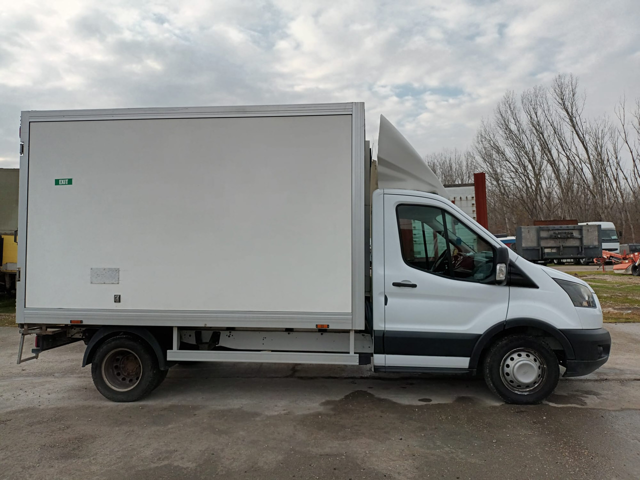 Ford Transit 350 L3 KONVEKTA REFRIGERATOR - 冷藏货车:图4 Ford Transit 350 L3 KONVEKTA REFRIGERATOR - 冷藏货车:图4