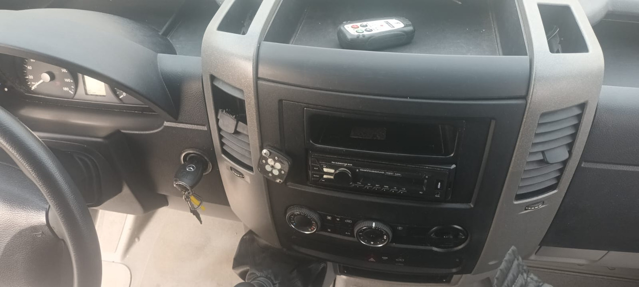 Mercedes Benz Sprinter 316 CDI Euro 6 !!! - 无侧窗厢式货车:图4 Mercedes Benz Sprinter 316 CDI Euro 6 !!! - 无侧窗厢式货车:图4