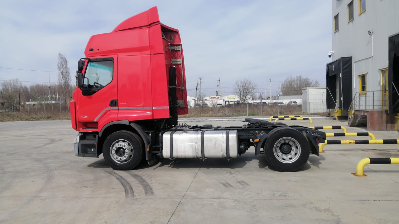 Renault PREMIUM 450 DXI, Manual ZF - 牵引车:图4 Renault PREMIUM 450 DXI, Manual ZF - 牵引车:图4