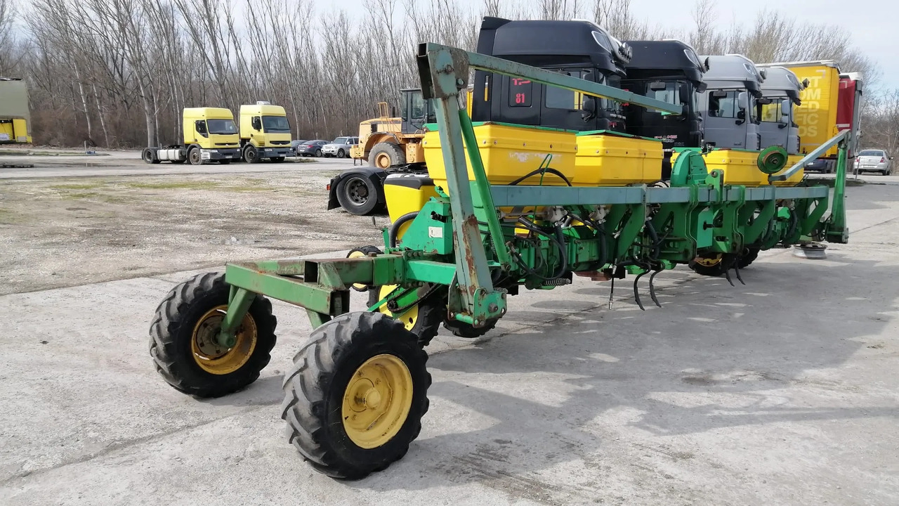 SFOGGIA GAMA PLUS 12/9m/12 Rows Seeding Machine - 精准播种机:图1 SFOGGIA GAMA PLUS 12/9m/12 Rows Seeding Machine - 精准播种机:图1