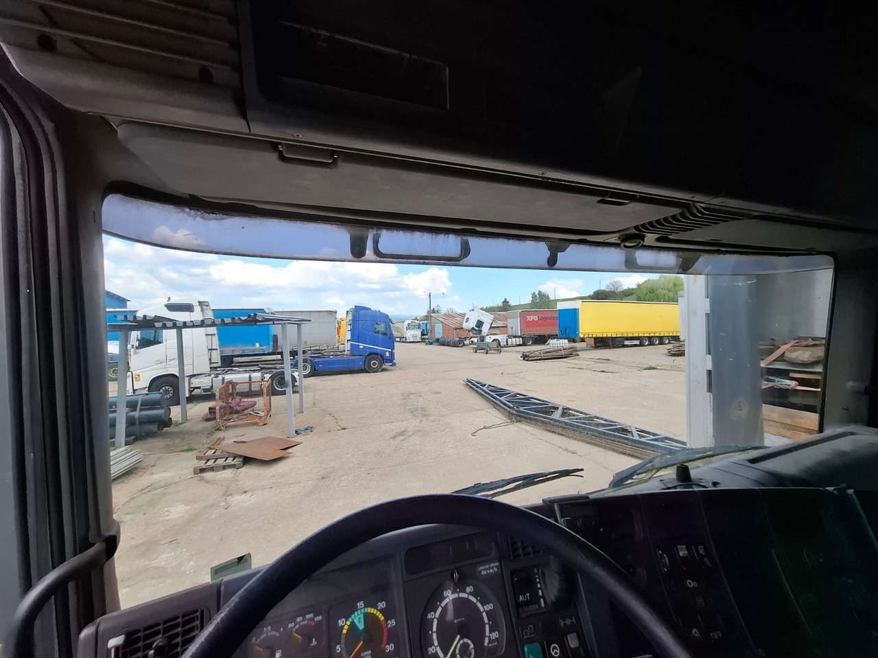 Scania B 6X2 - 牵引车:图4 Scania B 6X2 - 牵引车:图4