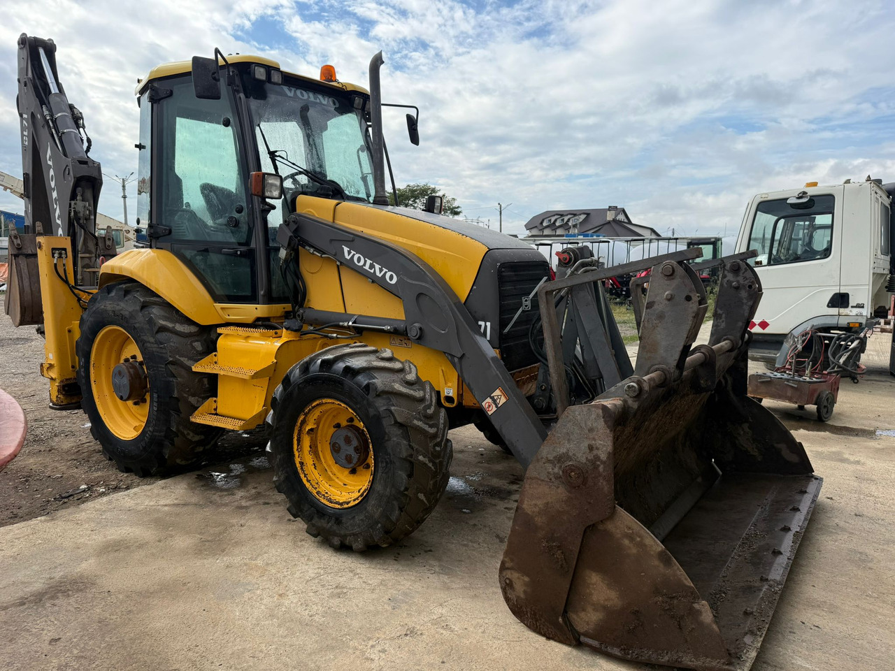 VOLVO BL71 Backhoe Loader - 反铲装载机:图1 VOLVO BL71 Backhoe Loader - 反铲装载机:图1