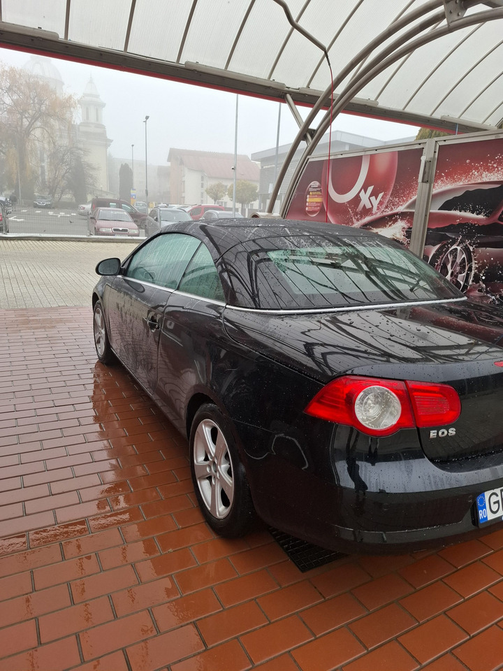 Volkswagen Eos Cabrio - 敞篷车:图3 Volkswagen Eos Cabrio - 敞篷车:图3