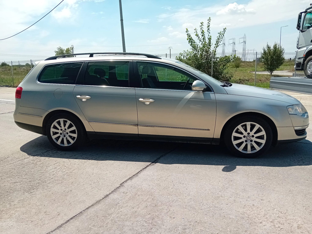 Volkswagen Passat B6 - 轿车:图4 Volkswagen Passat B6 - 轿车:图4