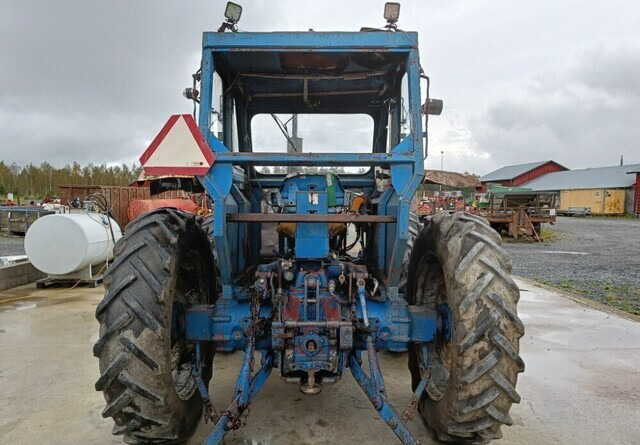 Ford County 754 Super 4 - VIDEO - 拖拉机:图4 Ford County 754 Super 4 - VIDEO - 拖拉机:图4