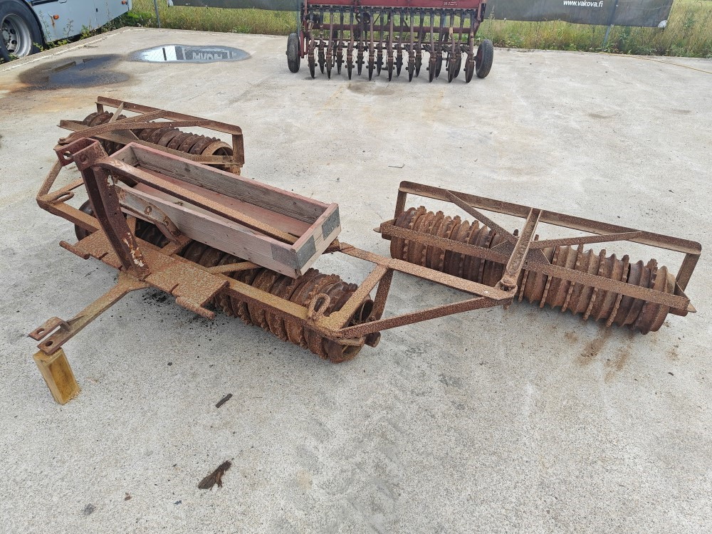 Jyrät hinattavat 3-osaiset työleveys 390cm - 农场碾压机:图2 Jyrät hinattavat 3-osaiset työleveys 390cm - 农场碾压机:图2