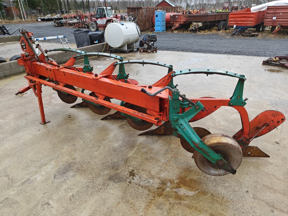 KVERNELAND AB85 4-siipinen sarka-aura - 犁:图4 KVERNELAND AB85 4-siipinen sarka-aura - 犁:图4