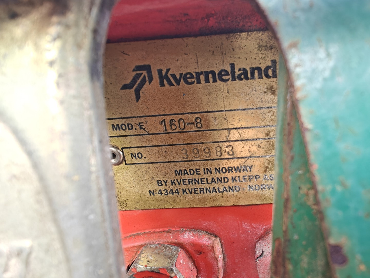 KVERNELAND E 160-8 - 3-siipinen paluuaura 租赁 KVERNELAND E 160-8 - 3-siipinen paluuaura：图15