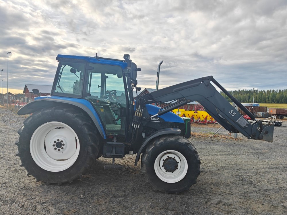 New Holland TS100, ES vaihteisto, ilmastointi, etukuormaaja Ålö Q55, katso video! - 拖拉机:图5 New Holland TS100, ES vaihteisto, ilmastointi, etukuormaaja Ålö Q55, katso video! - 拖拉机:图5