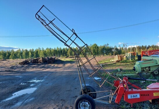 Paalirata - sivulle heittävä - 方形打包机:图1 Paalirata - sivulle heittävä - 方形打包机:图1