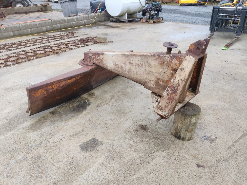 Perälevy Raju 180cm Pienempään traktoriin - 土壤耕作设备:图3 Perälevy Raju 180cm Pienempään traktoriin - 土壤耕作设备:图3