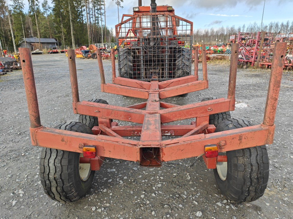 Rysky Metsävaunu telillä - 林业拖车:图3 Rysky Metsävaunu telillä - 林业拖车:图3