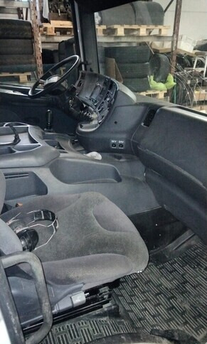 卡车, 饲料搅拌车 Scania 94 D 260 - REHUAUTO:图11 卡车, 饲料搅拌车 Scania 94 D 260 - REHUAUTO:图11