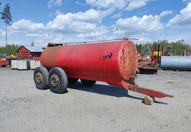 Vepi Lietevaunu telialustalla - 浆罐车:图1 Vepi Lietevaunu telialustalla - 浆罐车:图1