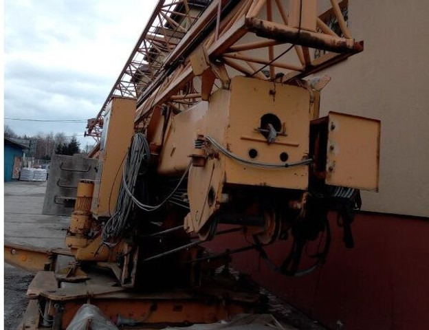 Liebherr 32K, 1992 yom, cabin stering, loco PL - 快速架设起重机:图5 Liebherr 32K, 1992 yom, cabin stering, loco PL - 快速架设起重机:图5