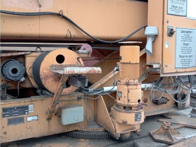 Liebherr 32K, 1992 yom, cabin stering, loco PL - 快速架设起重机:图3 Liebherr 32K, 1992 yom, cabin stering, loco PL - 快速架设起重机:图3