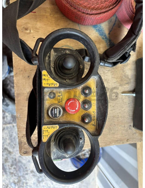 Liebherr 63K, 1994, 43m jib, radio control - 塔式起重机:图5 Liebherr 63K, 1994, 43m jib, radio control - 塔式起重机:图5