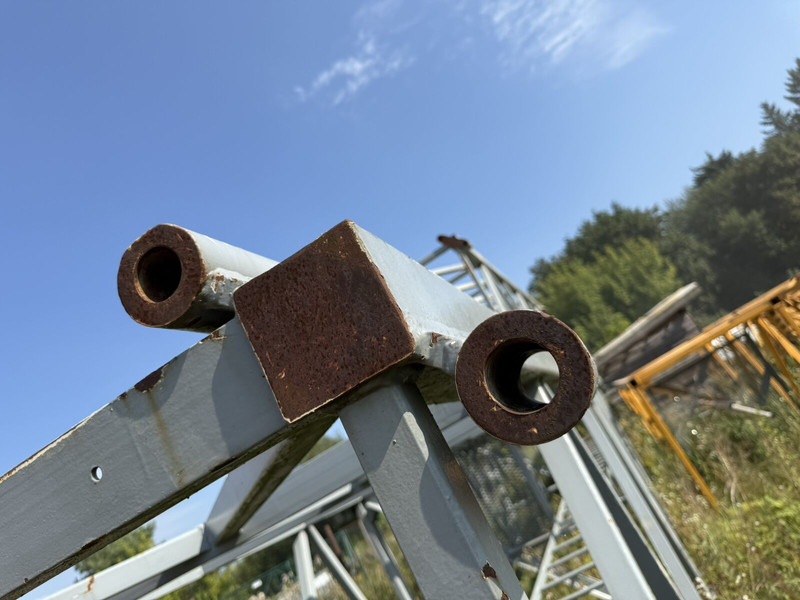 Liebherr 80HC 120HC 170HC towers + 120HC undercarriage - 塔式起重机:图5 Liebherr 80HC 120HC 170HC towers + 120HC undercarriage - 塔式起重机:图5