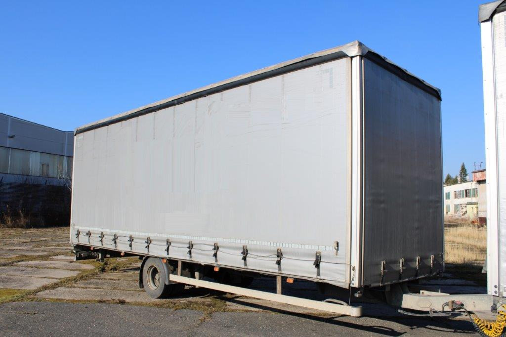 BG CAAV CA1 - 侧帘拖车:图1 BG CAAV CA1 - 侧帘拖车:图1