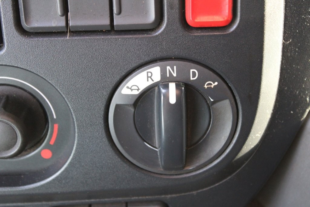 侧帘卡车 DAF CF 310 FA EURO 6：图17