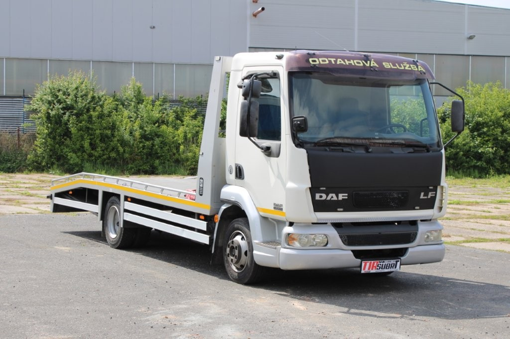 DAF FA LF 45.130 ODTAHOVÉ VOZIDLO - 拖吊车:图1 DAF FA LF 45.130 ODTAHOVÉ VOZIDLO - 拖吊车:图1