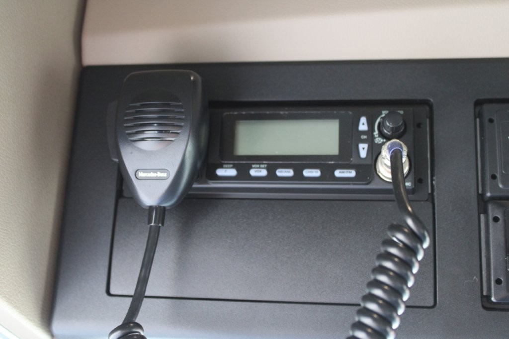 侧帘卡车, 侧帘拖车 Mercedes-Benz Actros 2542 NAVIGACE + PANAV TVK 18 M (8,20m x 2,4：图10