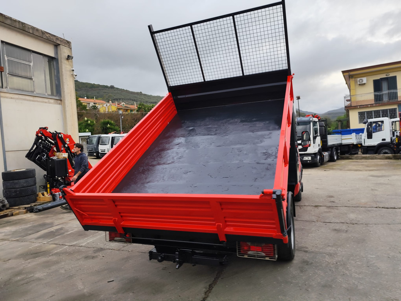 Interior photo 1: IVECO DAILY 35C13 租赁 IVECO DAILY 35C13