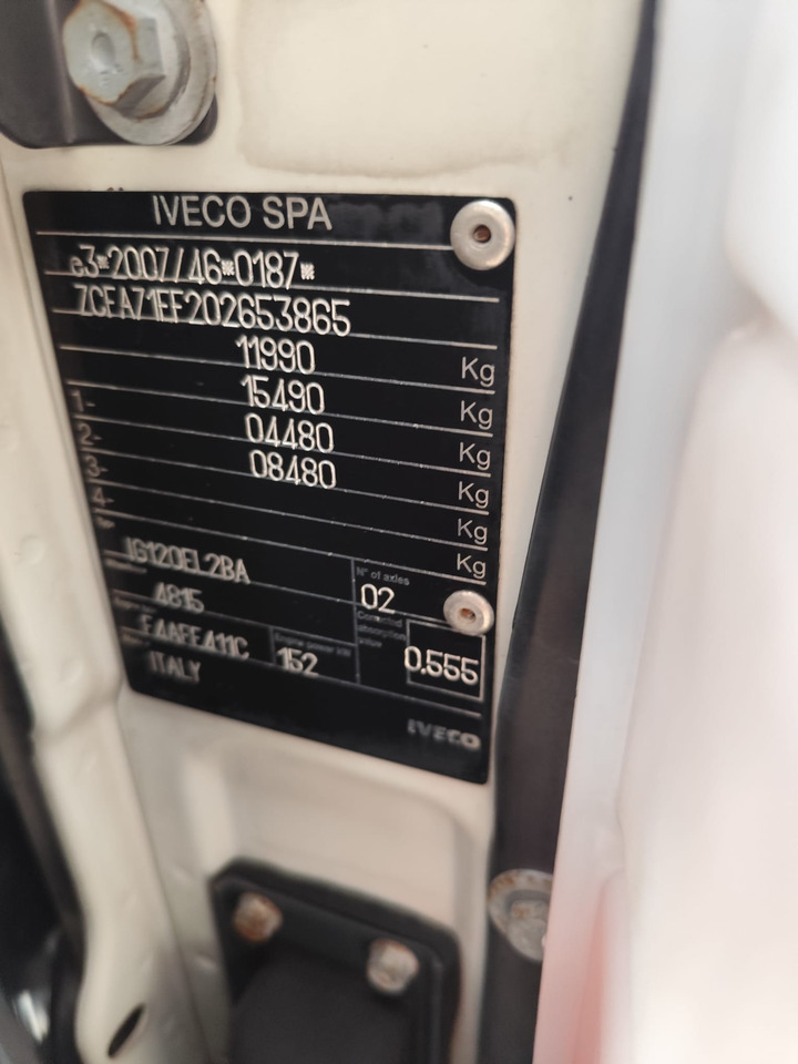 IVECO EUROCARGO 120-210 - 起重车, 翻斗车:图2 IVECO EUROCARGO 120-210 - 起重车, 翻斗车:图2