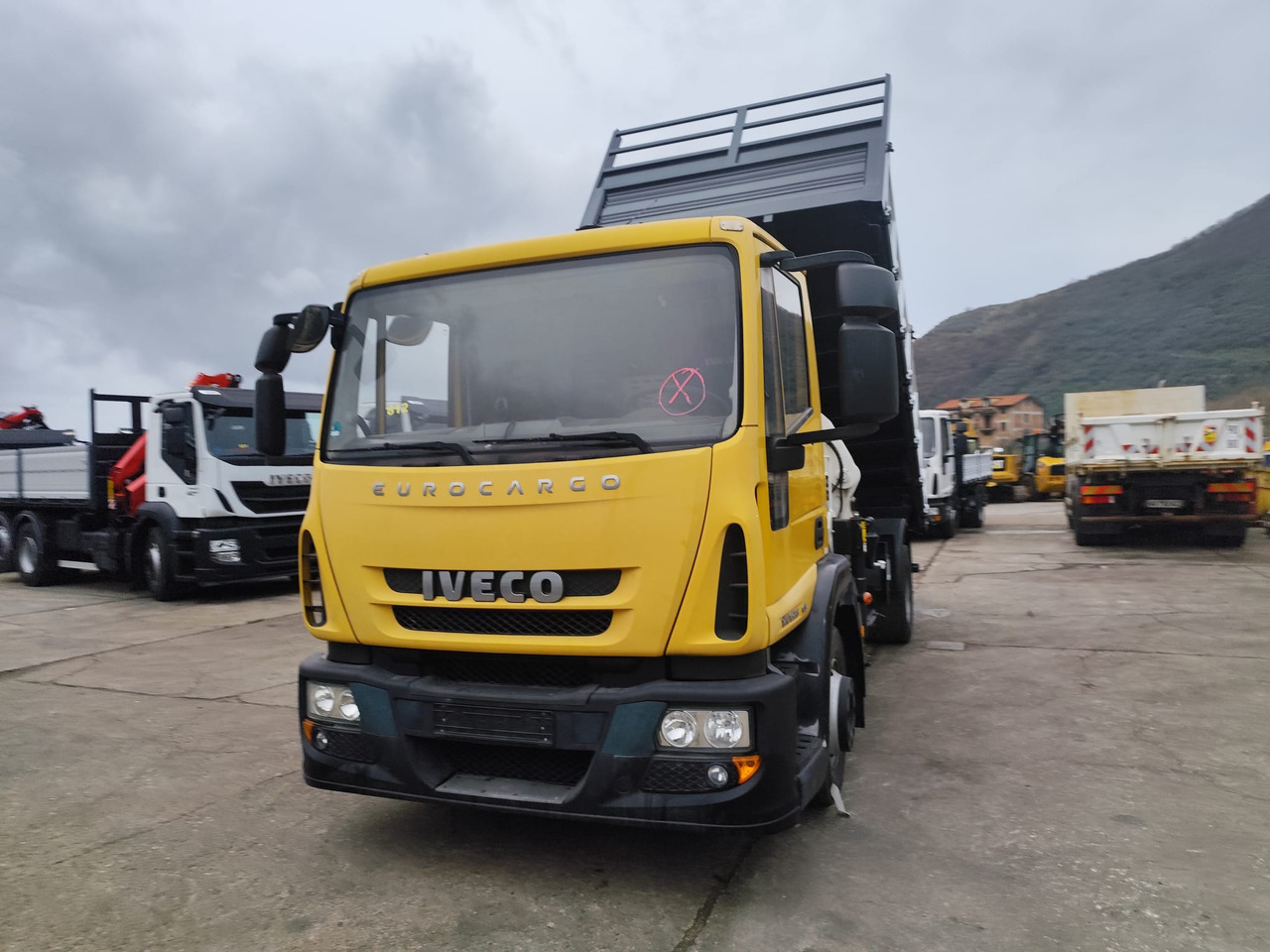 IVECO EUROCARGO 120E28P 租赁 IVECO EUROCARGO 120E28P：图17