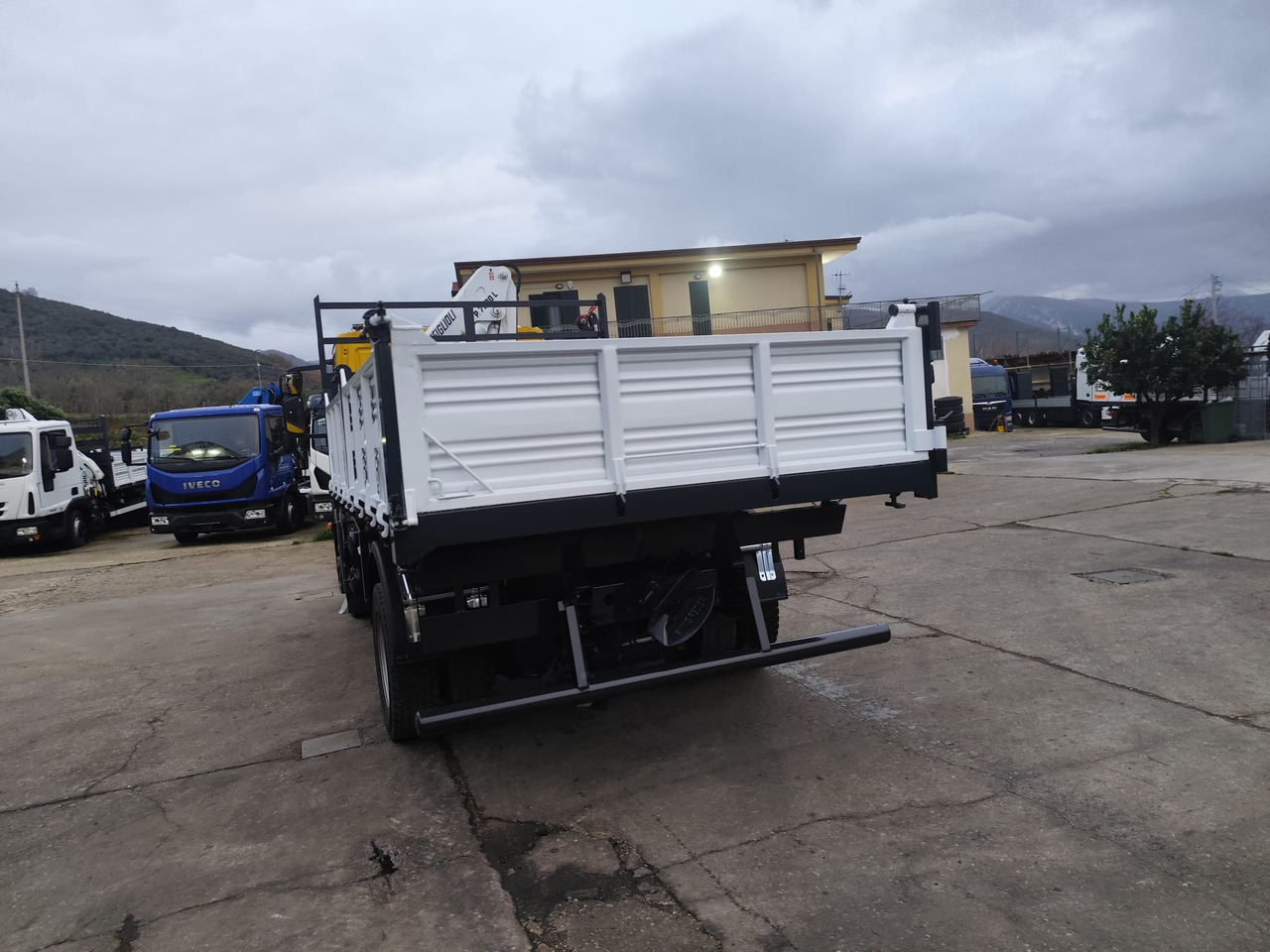 IVECO EUROCARGO 120E28P 租赁 IVECO EUROCARGO 120E28P：图44