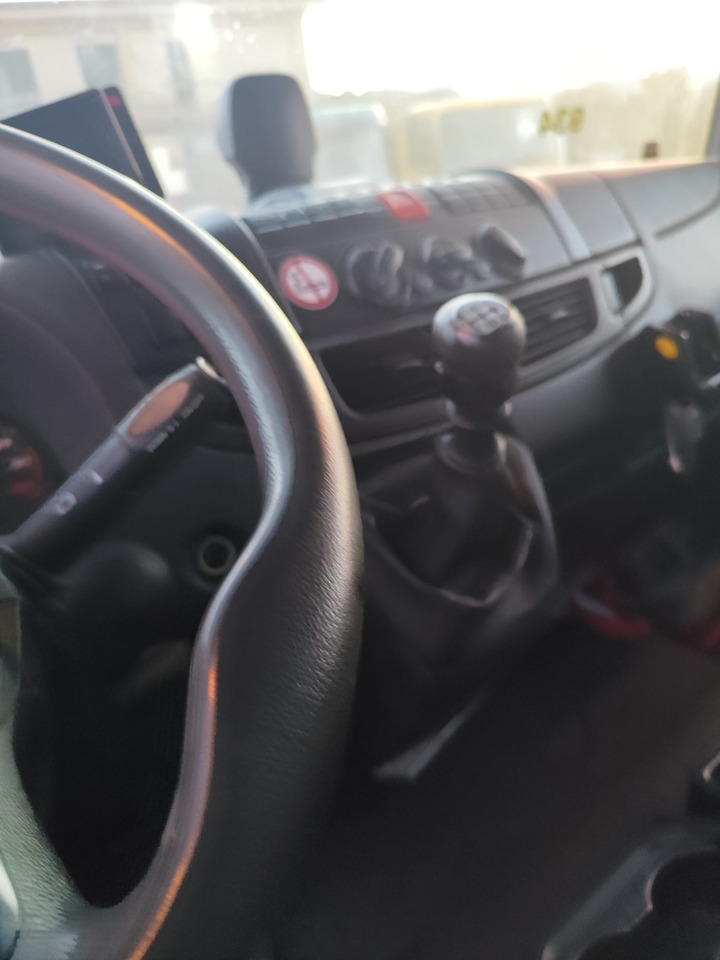 IVECO EUROCARGO 160-280 - 翻斗车, 起重车:图4 IVECO EUROCARGO 160-280 - 翻斗车, 起重车:图4